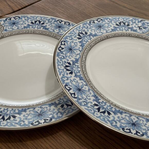 Two Marchesa by Lenox Sapphire Plume Fine Bone China Dinner Plates - Picture 4 of 9